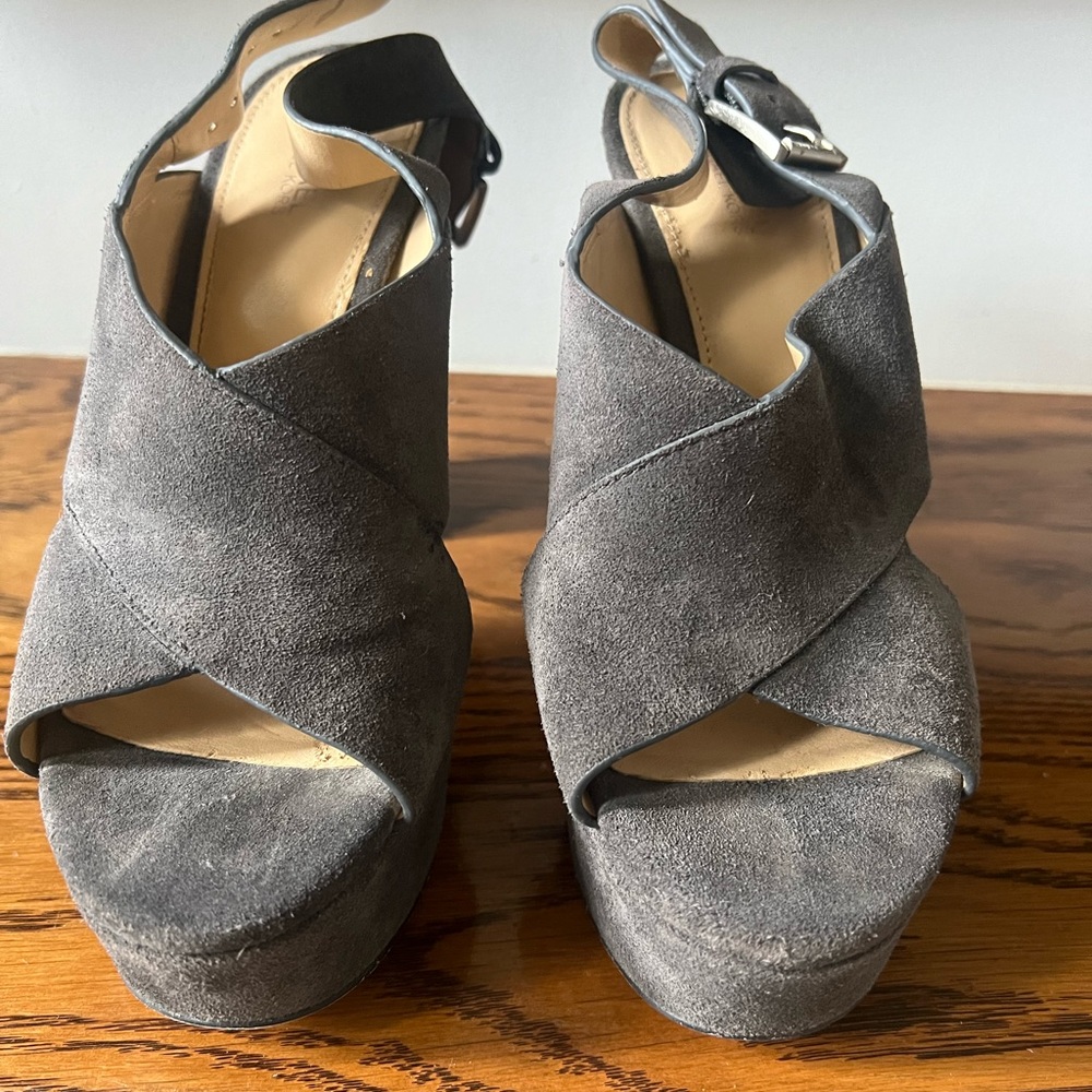 Michael Kors Like New Gray Suede High Heels